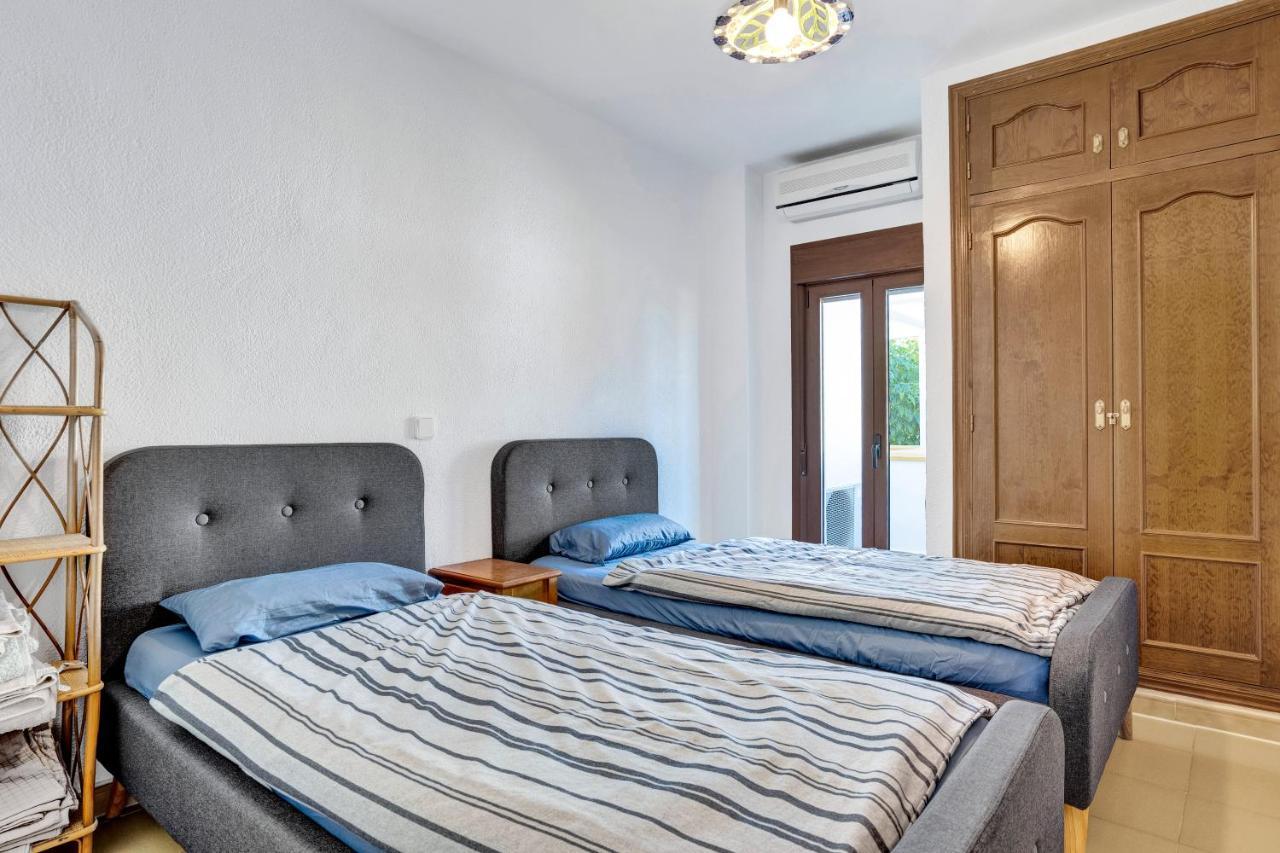 Villa Ruhiges Eckreihenhaus Mit Pool In La Sella Zarzas One Denia Pedreguer Exterior foto